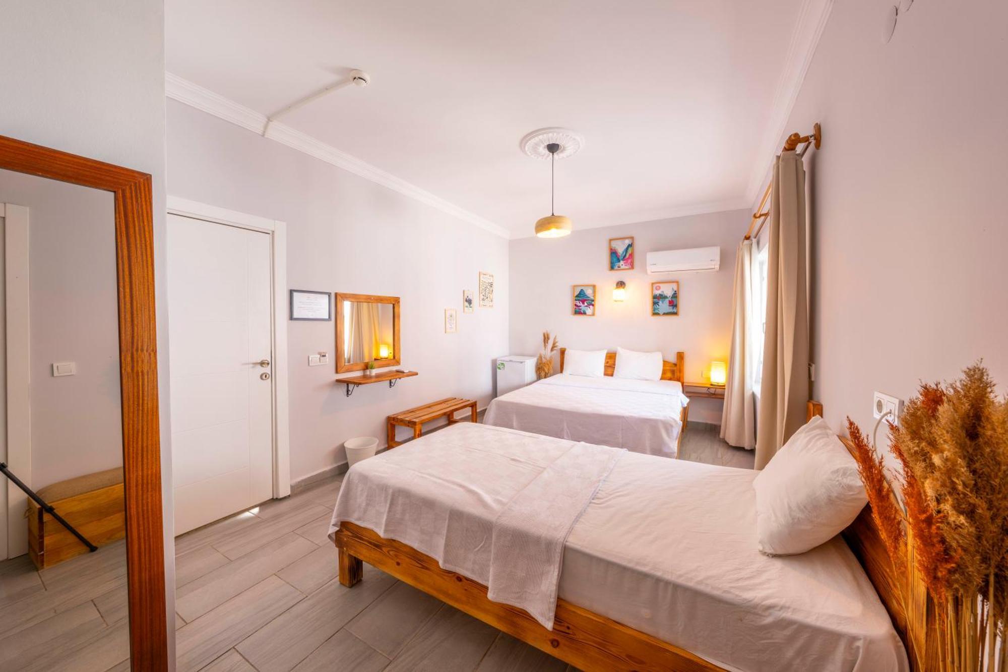 Larex Otel Kaş Luaran gambar
